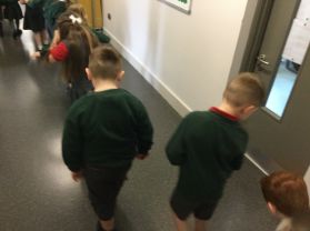 Mrs McDonald’s class search for The Gingerbread Man